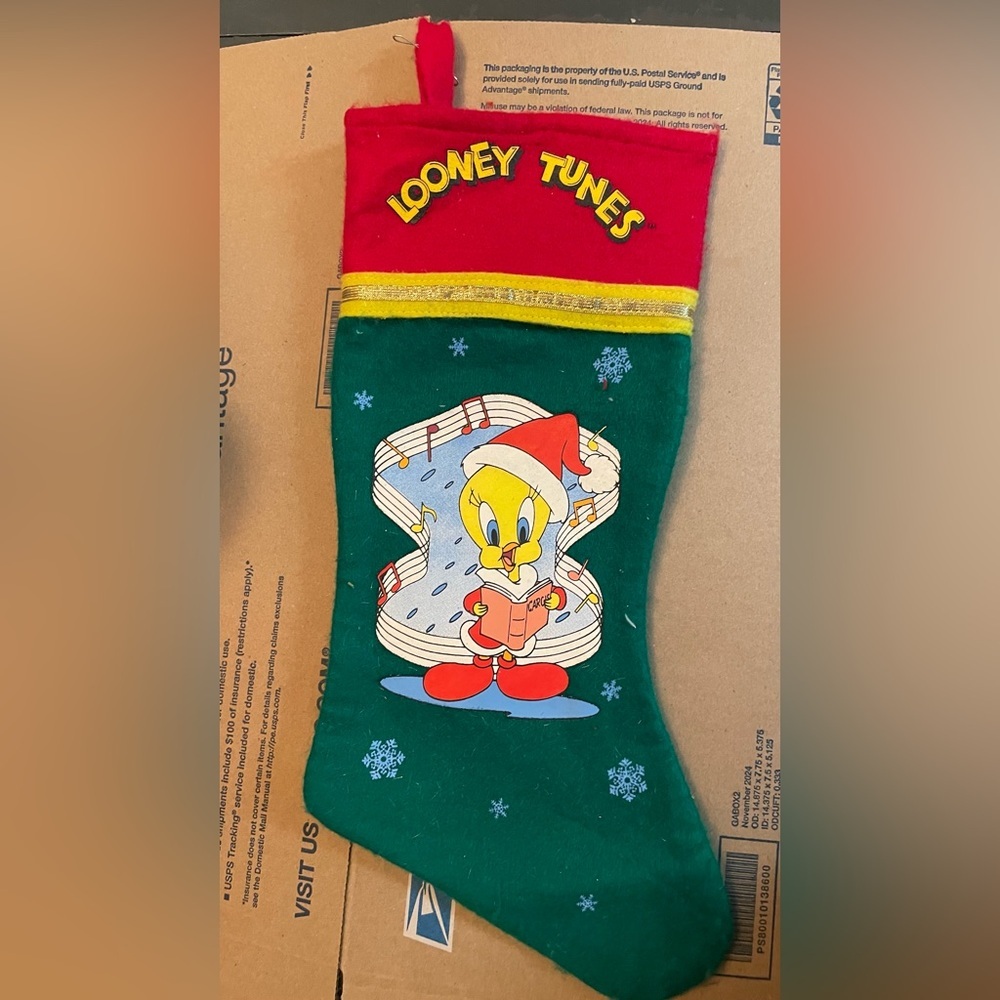 VTG Looney Tunes Tweety Bird Christmas Stocking Green and Red Felt 12 inches